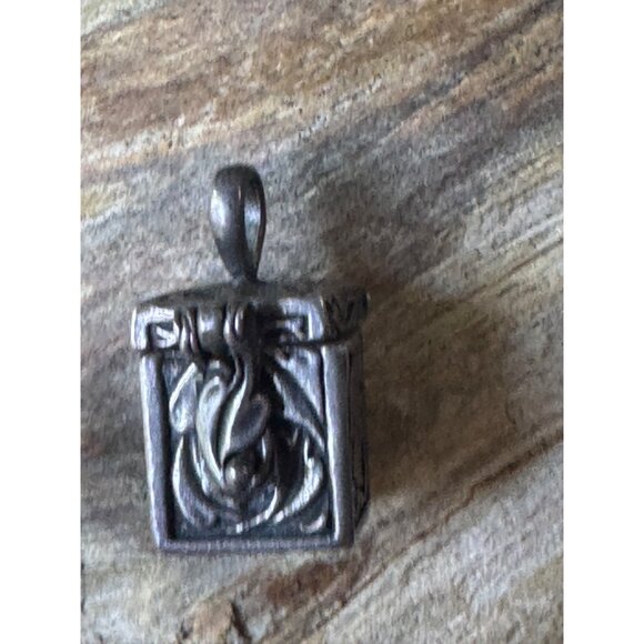 Vintage Sun West Sterling Silver Prayer Box Pendant Charm - Picture 8 of 9